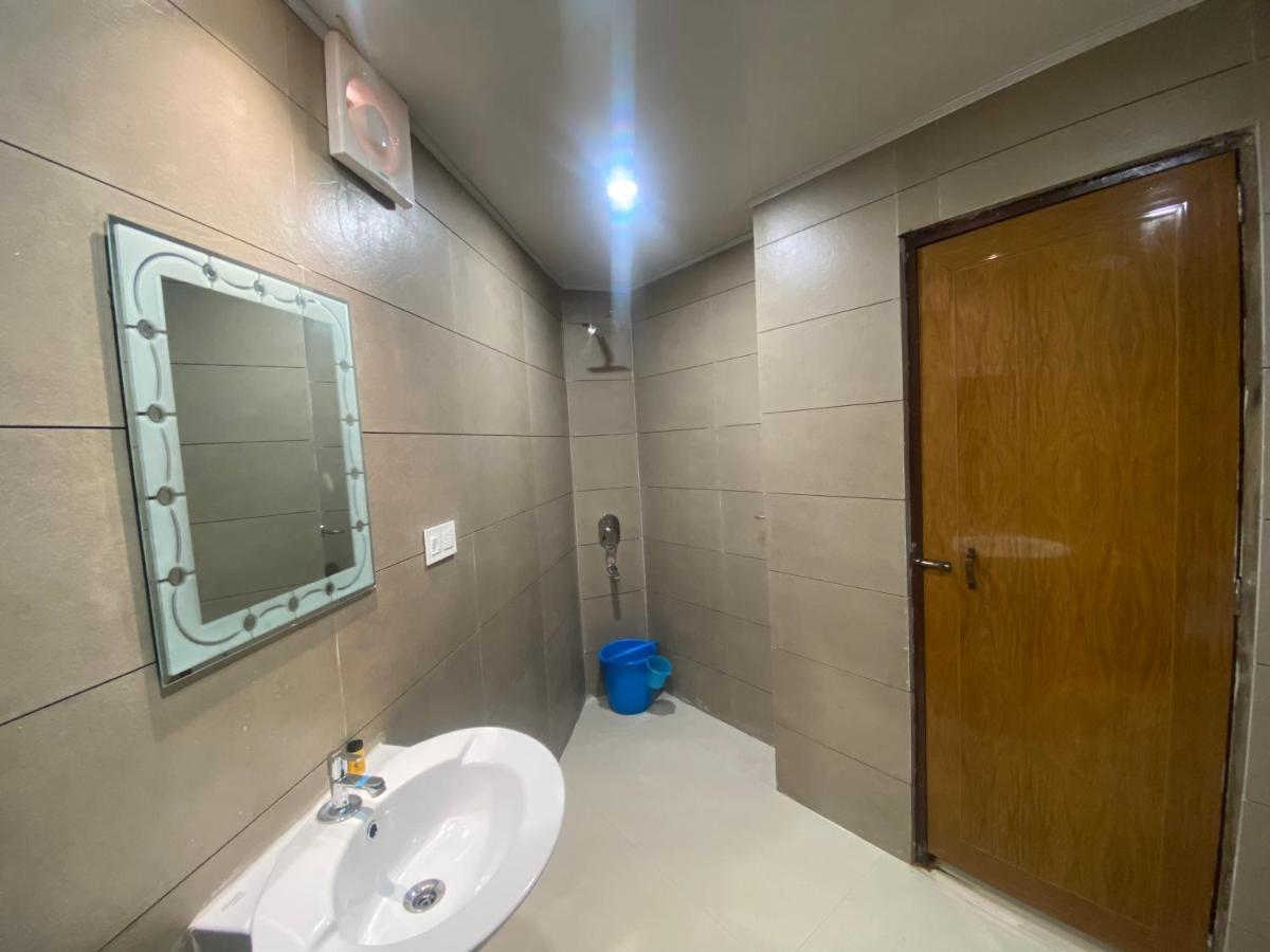 דרג'ילינג Hotel Amaira מראה חיצוני תמונה